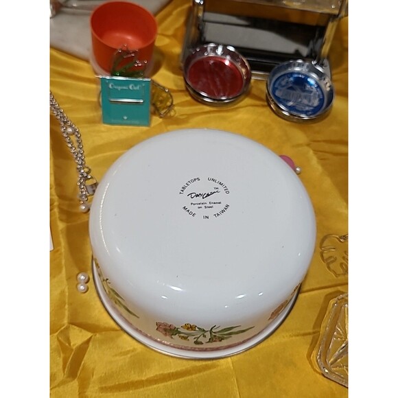 3 pc. Dar Collection Porcelain Enamel on Steel Pink Floral Mixing Bowl Set - Picture 10 of 13